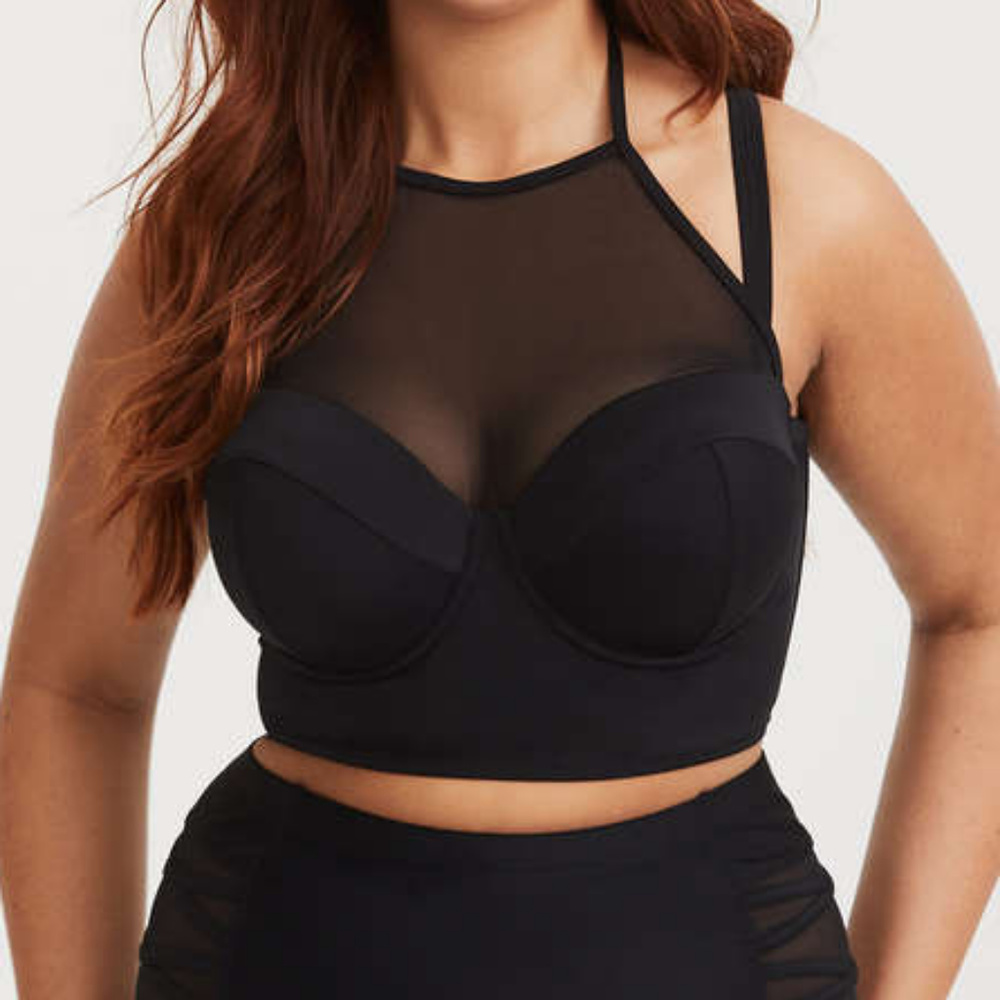 Torrid Vixen Halter Neck Binki Top NWT